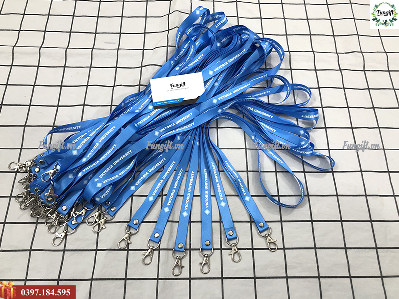 Xưởng in dây đeo thẻ giá rẻ