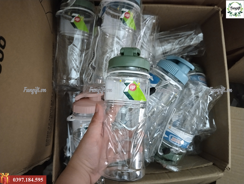 Các mẫu bình nhựa in logo đẹp