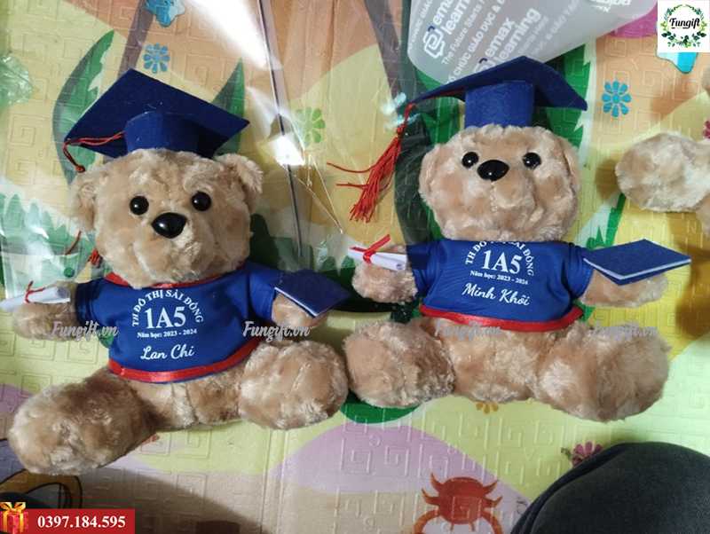Quà tặng gấu bông in tên tại xưởng