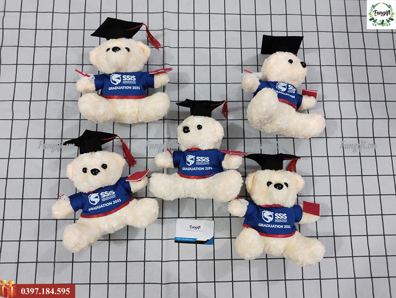 Quà tặng gấu tốt nghiệp in logo