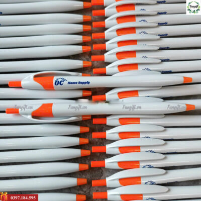 Bút bi in logo công ty chất lượng