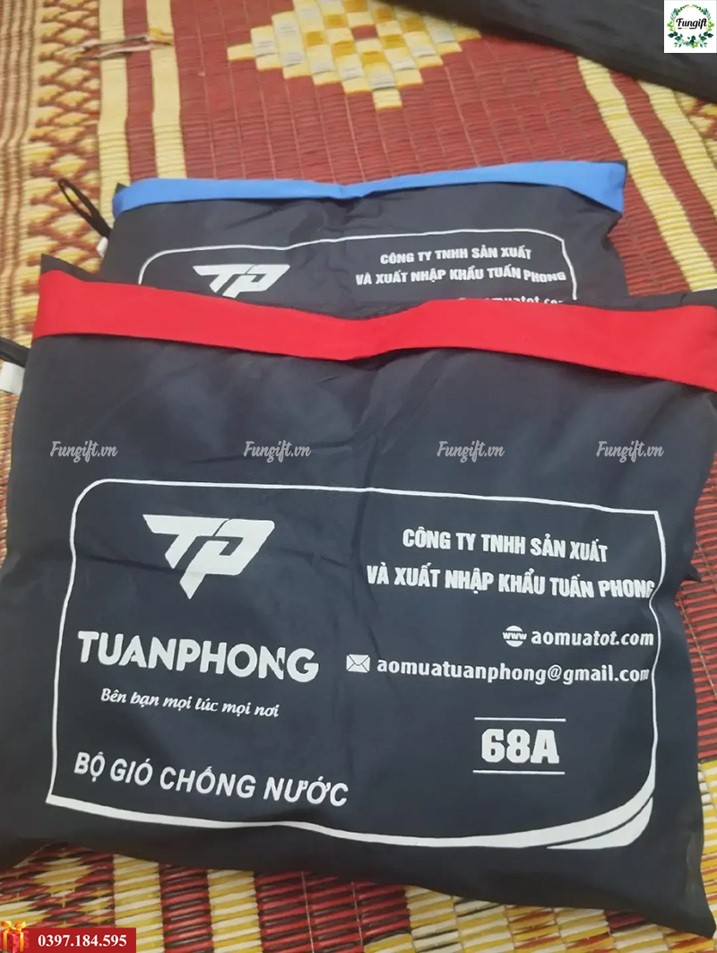 Giá áo mưa in logo Công ty