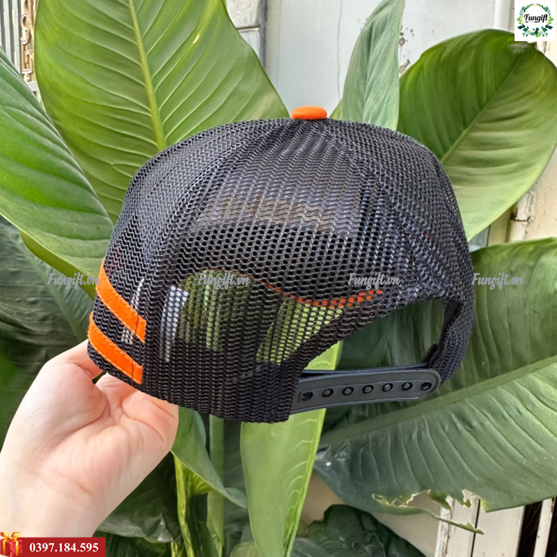 Một số mẫu mũ kết thêu logo