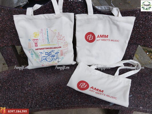Nhận in logo lên túi vải Hà Nội