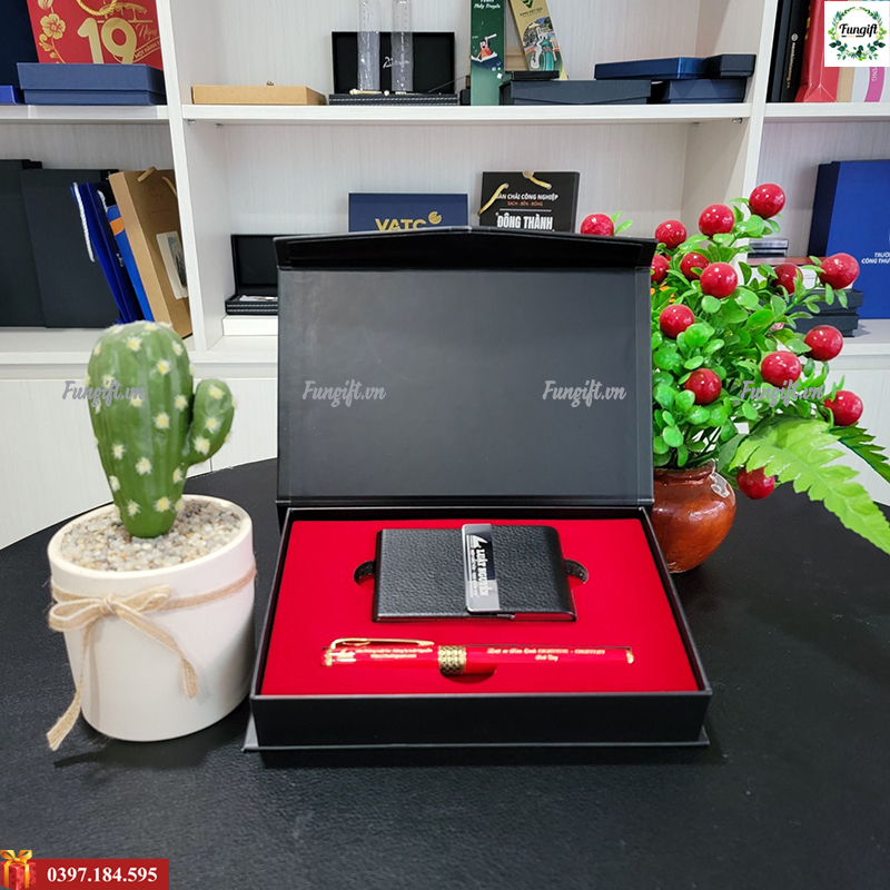 Bộ giftset quà tặng in khắc logo theo yêu cầu
