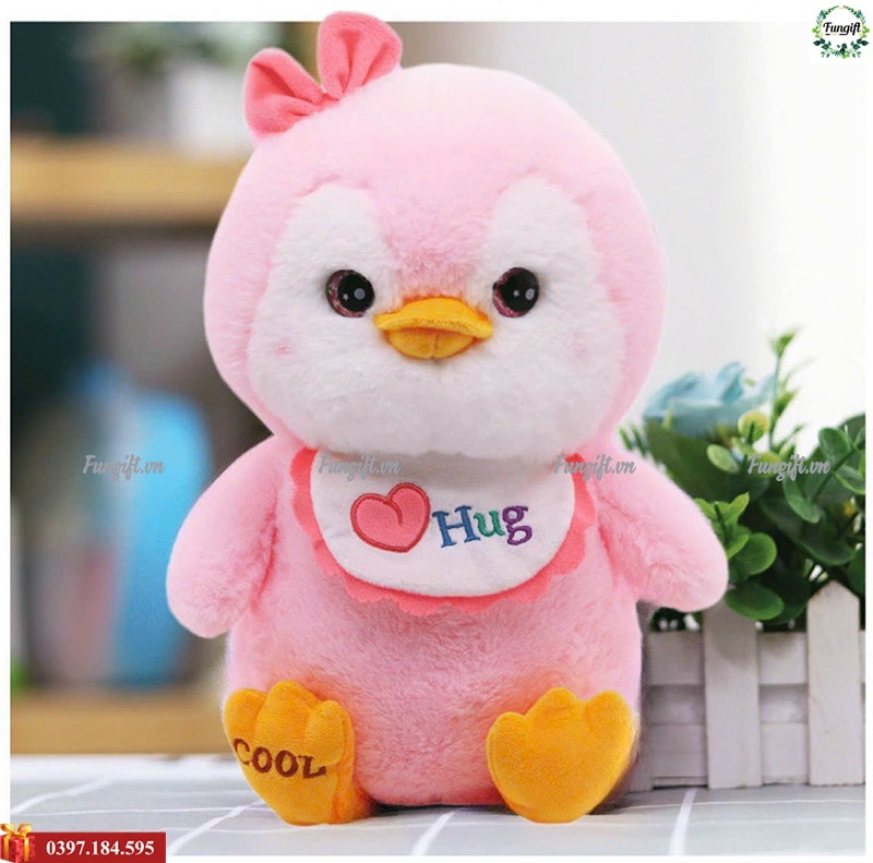 Chim cánh cụt mặc yếm in thêu tên