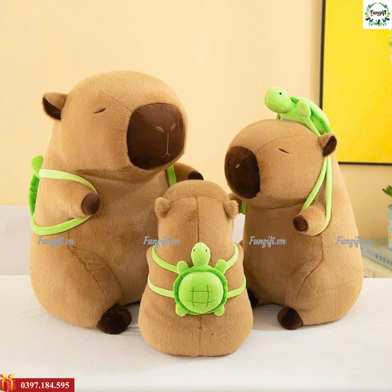Gấu capybara đeo balo nhiều kích thước