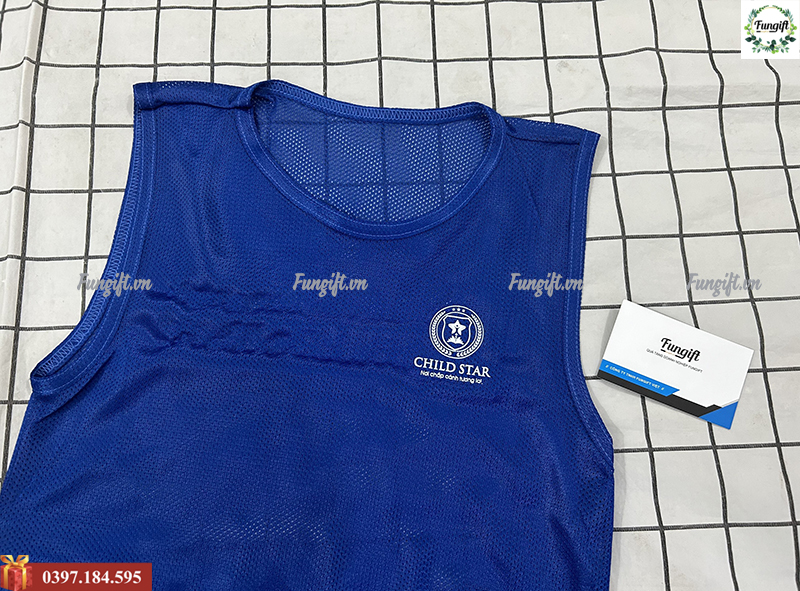 Mẫu áo lưới teambuilding in theo yêu cầu