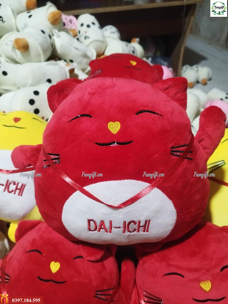 Mèo thần tài nhồi bông thêu tên