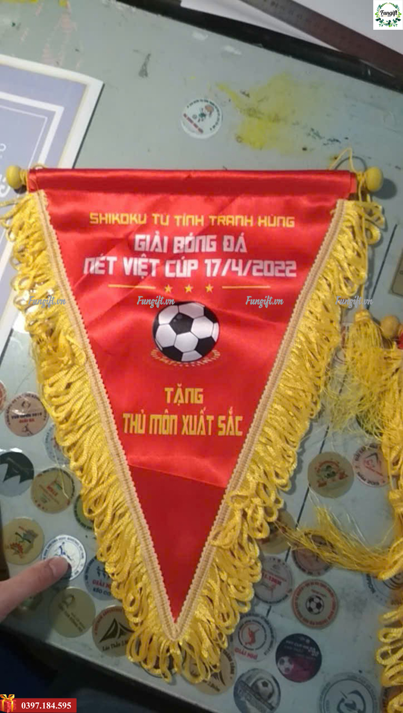 Cờ lưu niệm