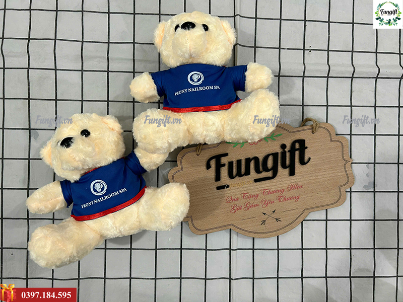 Gấu bông trắng xù in logo