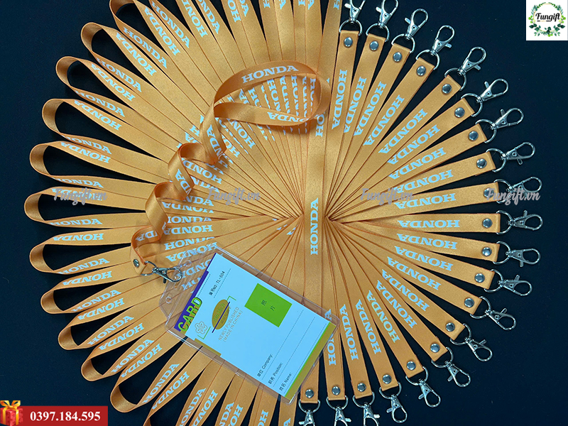 Mẫu dây đeo thẻ in logo