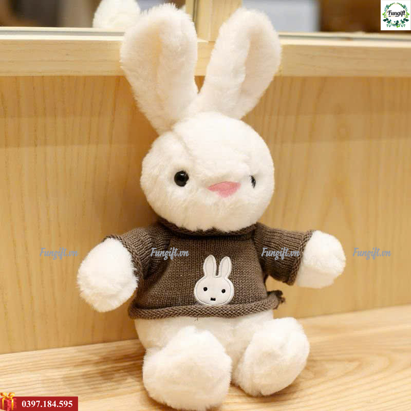 Thỏ bông trắng dễ thương
