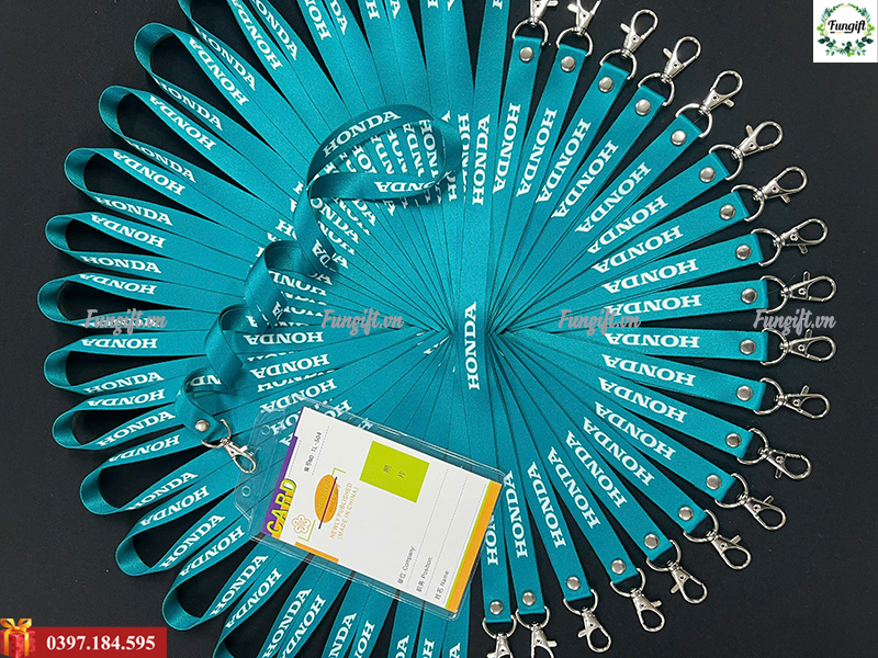 Xưởng in dây đeo thẻ số lượng ít