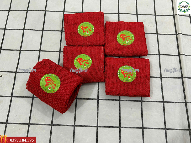 Băng cổ tay thấm hút mồ hôi các CLB