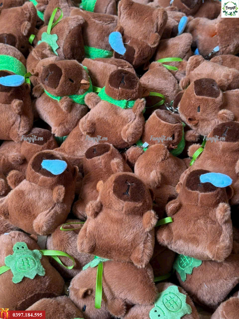 Gấu bông móc khoá capybara