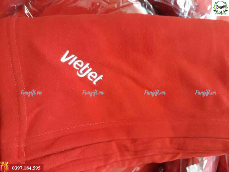 Tổng hợp mẫu chăn nỉ tại xưởng in thêu giá rẻ