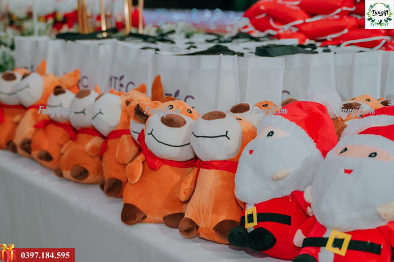 Sỉ quà tặng gấu noel