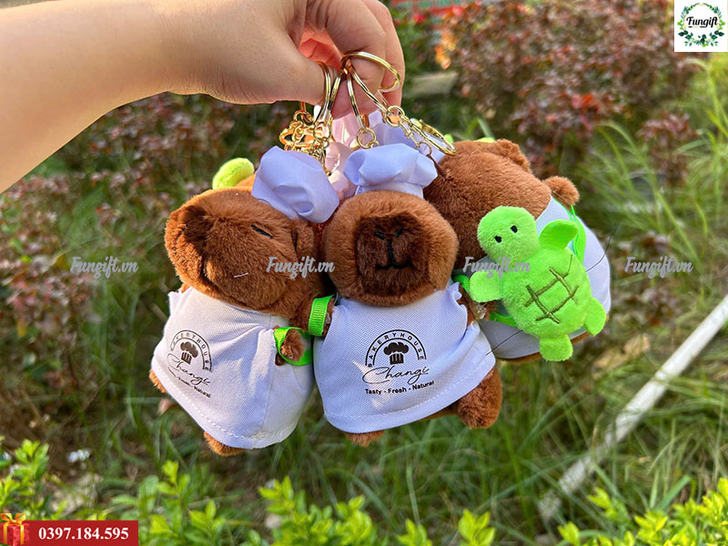 Gấu bông móc khoá capybara đầu bếp