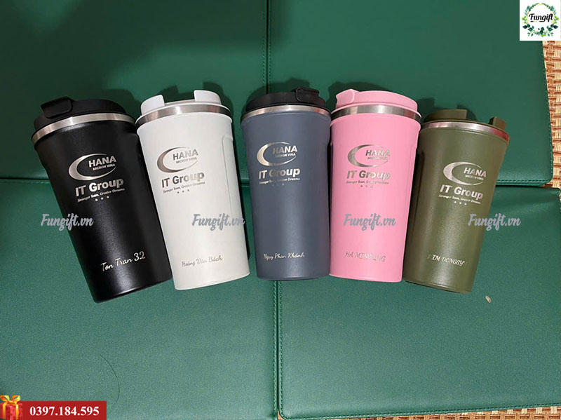 Cốc coffee khắc tên công ty
