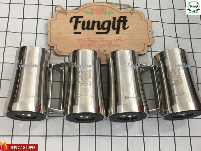 Cốc inox khắc tên theo yêu cầu