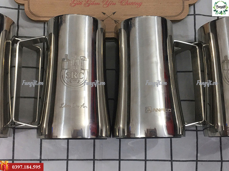 Khắc logo trên inox
