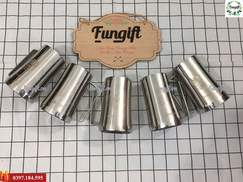 Ly đựng nước inox khắc tên, chữ theo yêu cầu