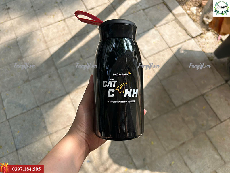 Xưởng in gia công bình nước theo yêu cầu Hà Nội