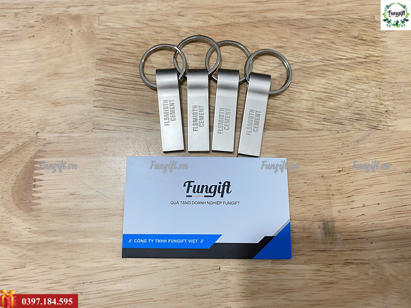 Usb kim loại in khắc logo theo yêu cầu
