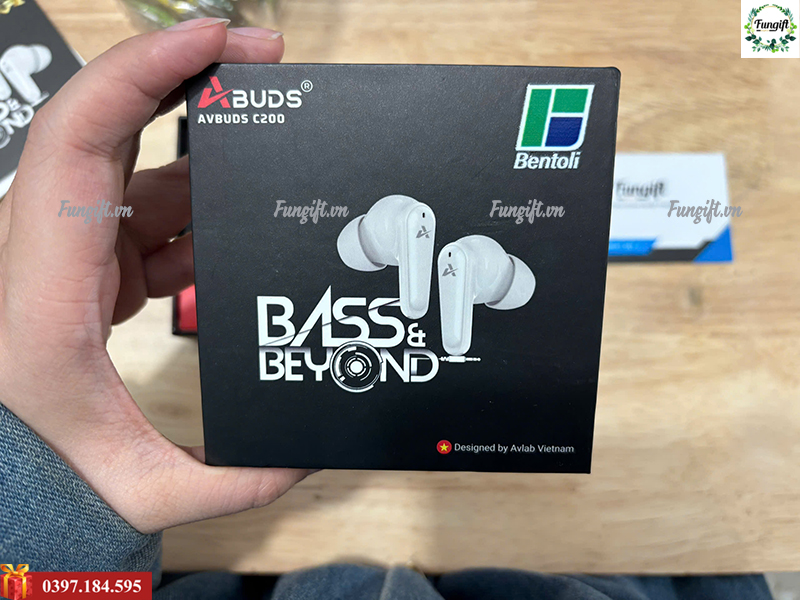 Quà tặng tai nghe bluetooth in logo