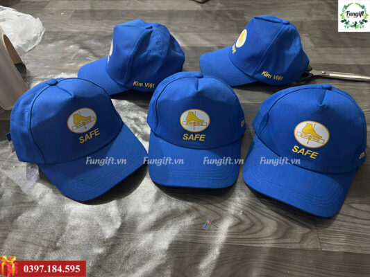 In mũ theo yêu cầu Hà Nội