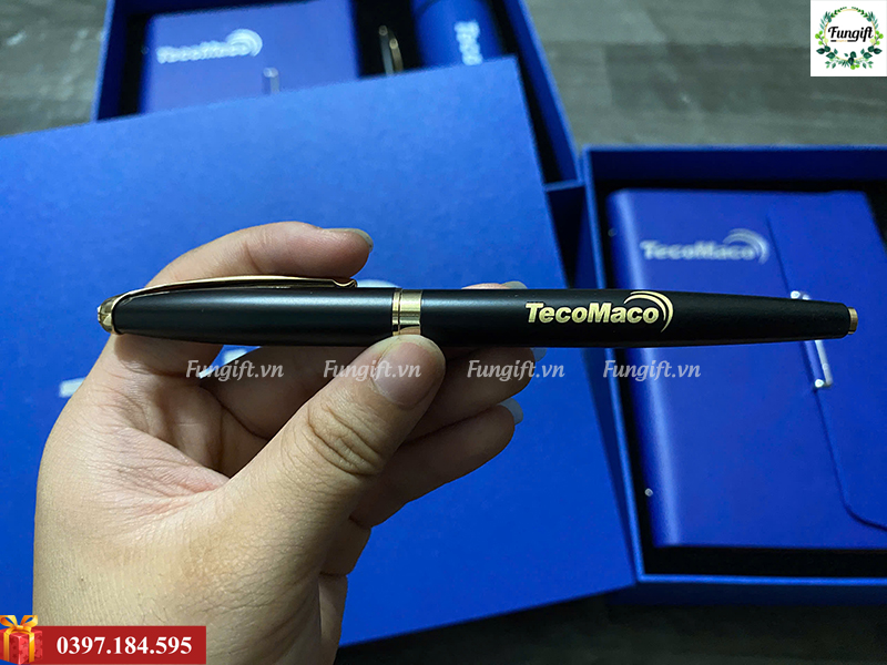 Bút ký kim loại khắc logo theo yêu cầu