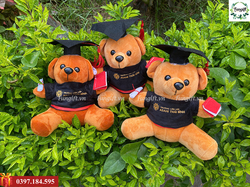 Gấu bông tốt nghiệp in logo
