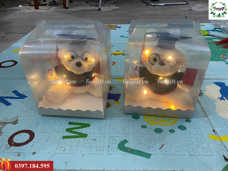 Gấu tặng tốt nghiệp