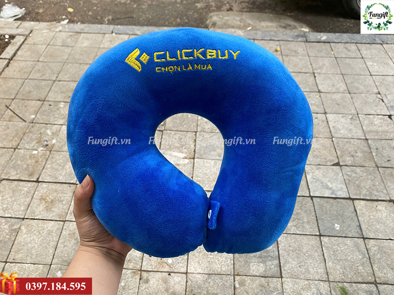 Gối chữ U kê cổ thêu logo doanh nghiệp