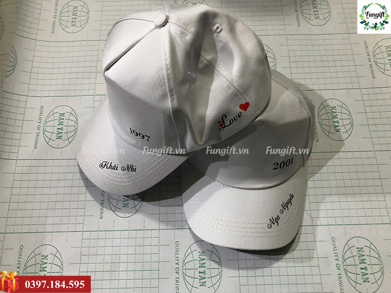 In logo lên nón kết, mũ lưỡi trai theo yêu cầu