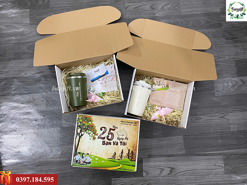 Quà tặng kỷ niệm 25 năm ra trường ý nghĩa