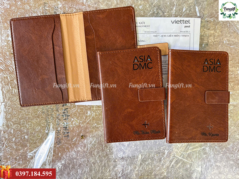 Quà tặng ví passport
