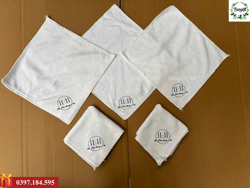 In logo lên khăn giá rẻ