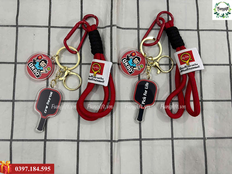 Nhận in logo lên móc khoá theo yêu cầu Hà Nội
