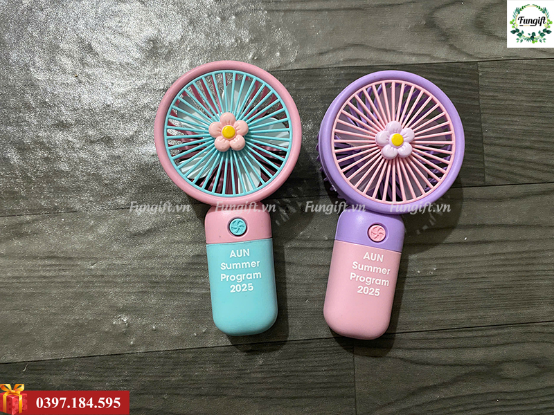 Quạt điện cầm tay mini in logo làm quà tặng thương hiệu