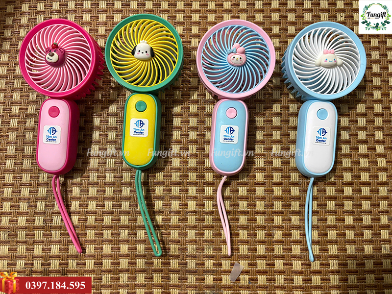 Quạt mini cầm tay in logo theo yêu cầu