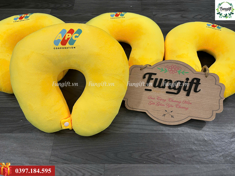 Xưởng sản xuất gối cổ chữ U in logo theo yêu cầu