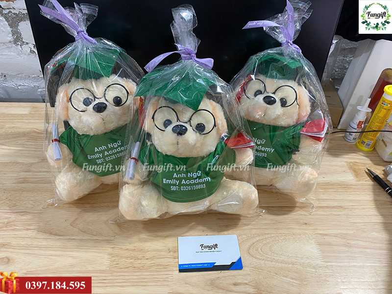 In logo gấu bông kèm phụ kiện