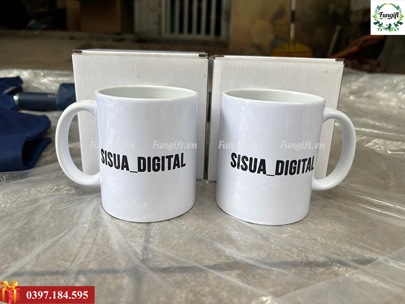Ly sứ giá rẻ in logo theo yêu cầu