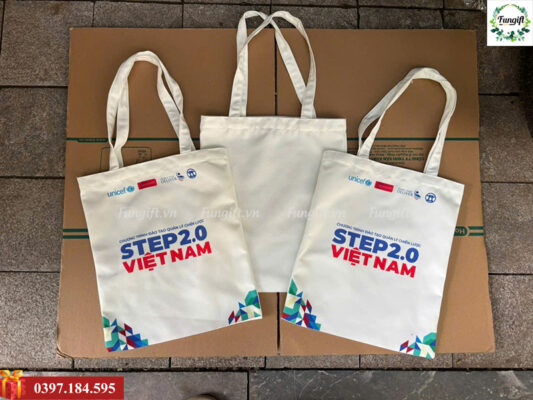 Sản xuất túi vải canvas theo yêu cầu
