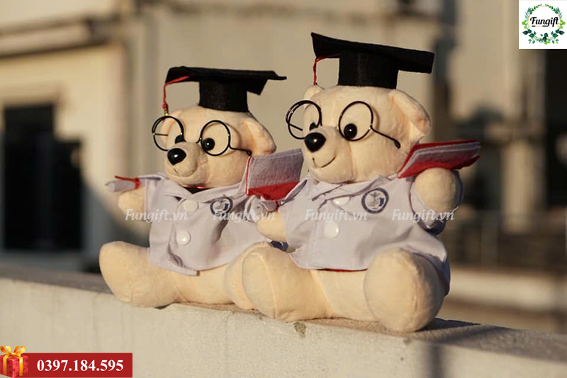 Gấu Đại học Y HMU