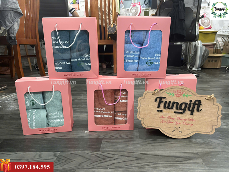 Xưởng may khăn in logo tại Hà Nội