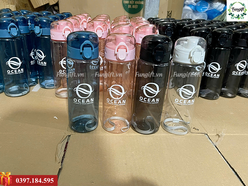 Bình nhựa nắp bật in logo theo yêu cầu