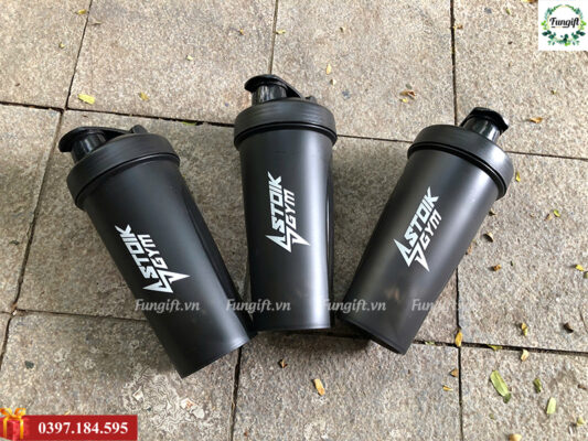 Cốc nhựa lắc tập gym quà tặng khách hàng